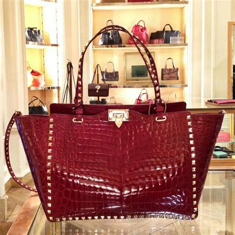 does bergdorf goodman sell louis vuitton|bergdorf designer handbags.